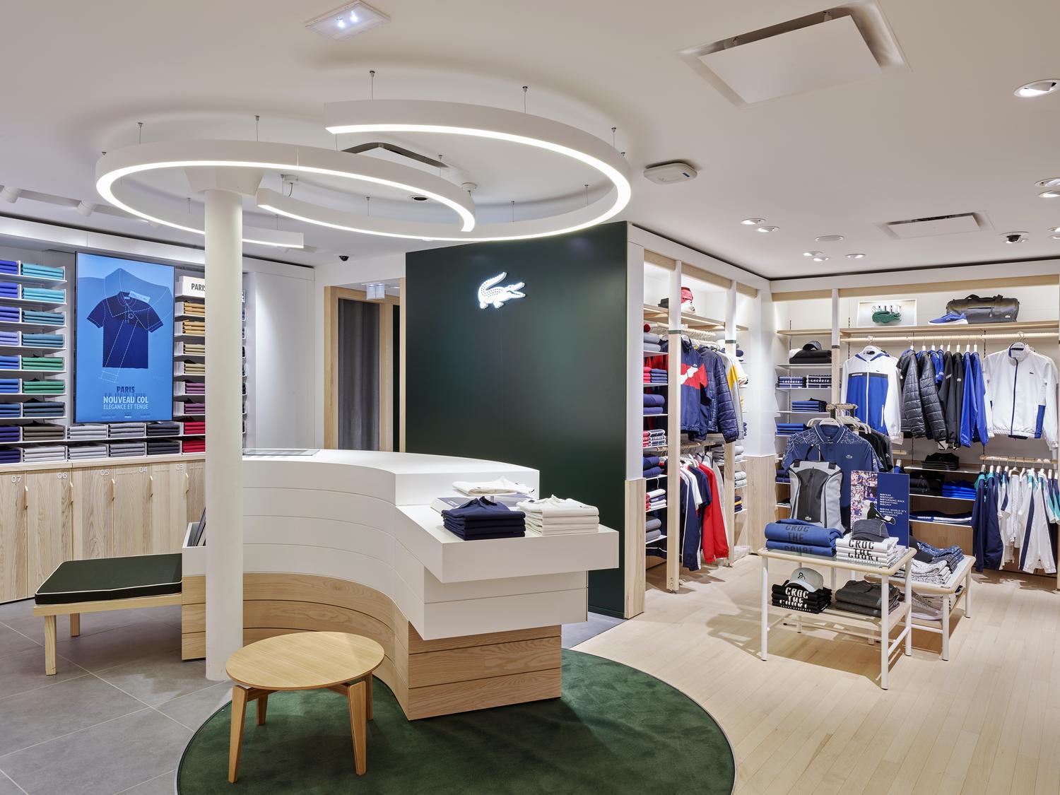 LACOSTE-MEDIA6-ATELIERS-NORMAND-RETAIL-SHOP-FITTING