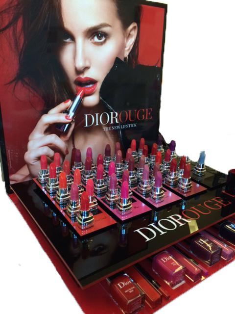 présentoir de comptoir rouge à lèvres Dior